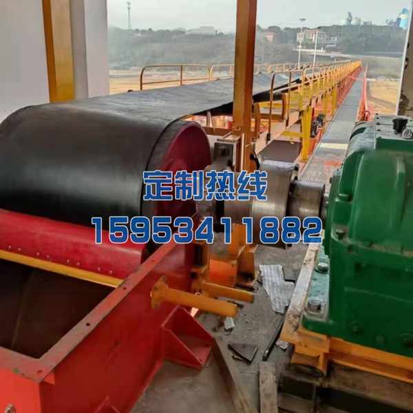 皮帶輸送機